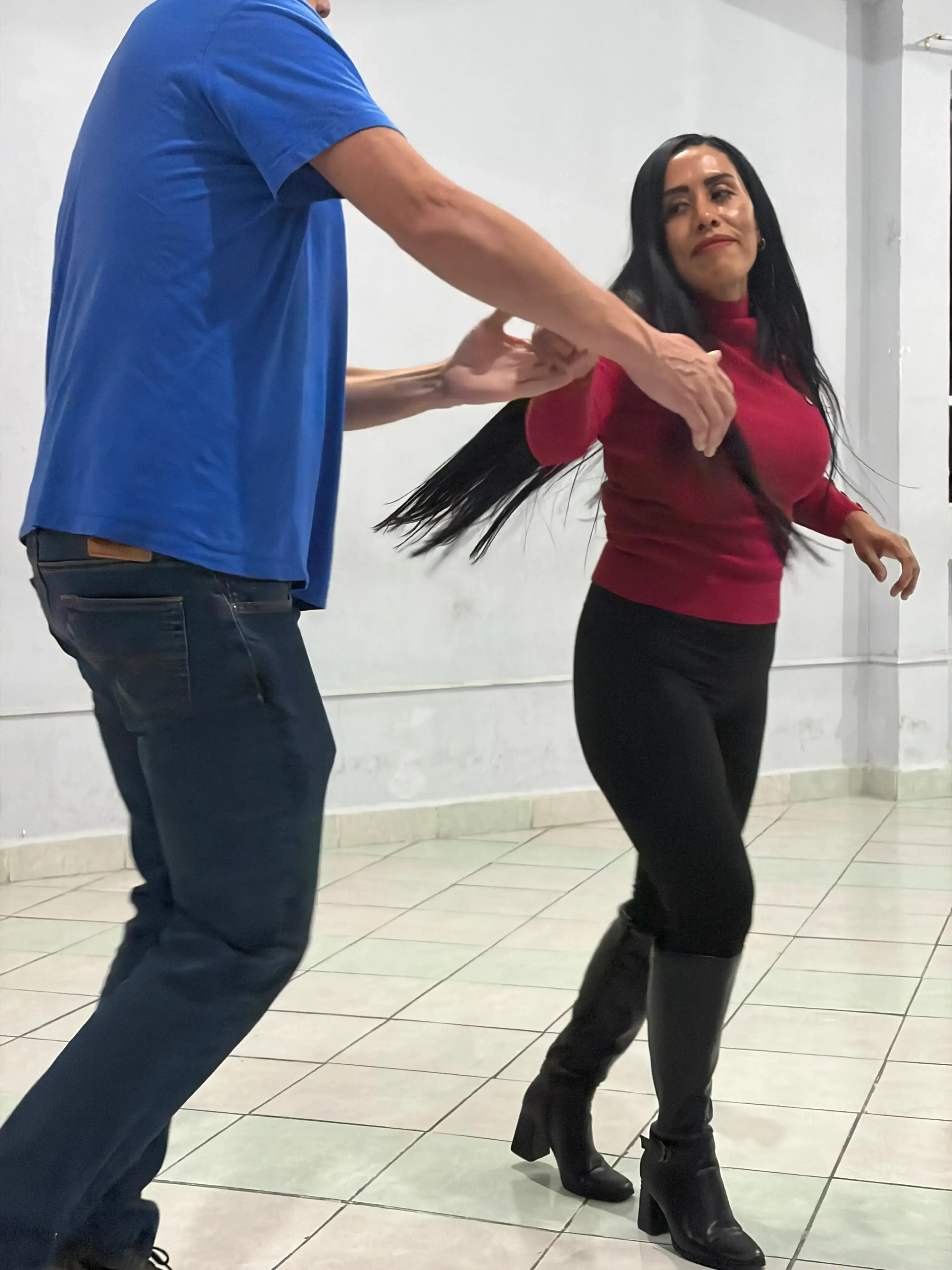 Presentacion en evento de la academia